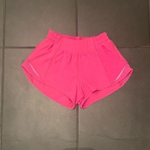 Lululemon Hotty Hot Shorts (sonic pink size 2)
